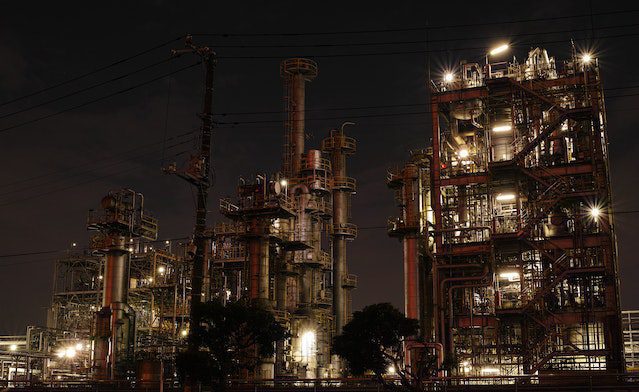 NDT Standards: A Guide to the Organizations and Regulations Governing NDT NDT Standards: A Guide to the Organizations and Regulations Governing NDT