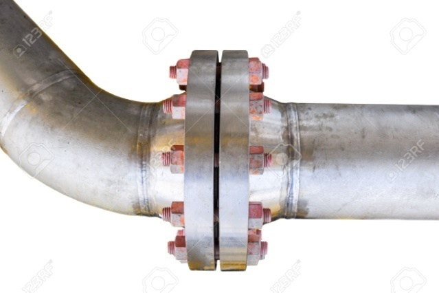 http://previews.123rf.com/images/currahee/currahee1408/currahee140800075/30745283-Metal-pipe-flanges-with-bolts-on-an-isolated-Pipe-line-in-oil-and-gas-industry-and-installed-in-plan-Stock-Photo.jpg